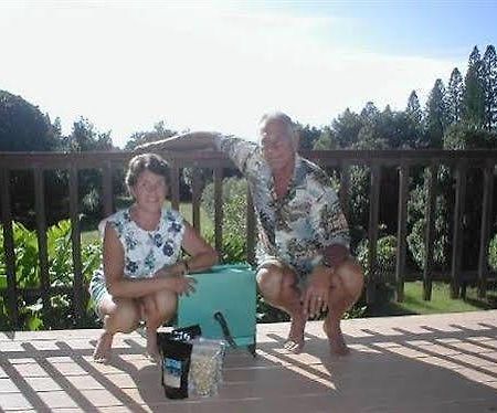 Macadamia Meadows Farm Bed & Breakfast Naalehu Dış mekan fotoğraf